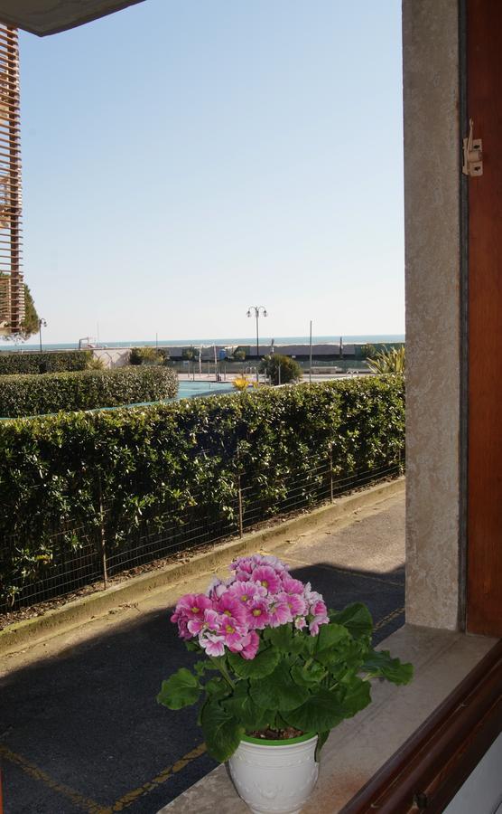Appartamenti Diplomatic-Residence Fronte Mare-Piazza Torino-Lido Di Jesolo Zewnętrze zdjęcie